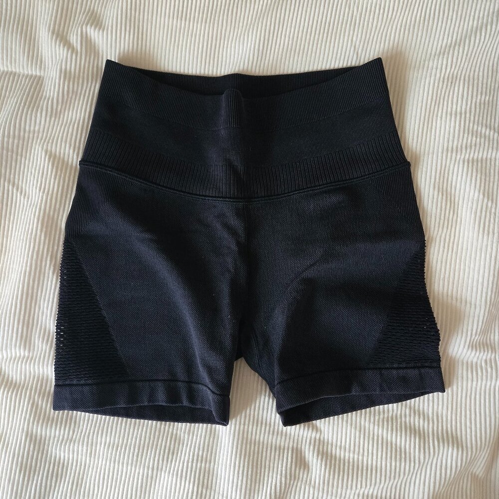 Women's JoyLab Black Biker Short - Small